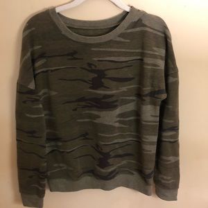 camo sweatshirt